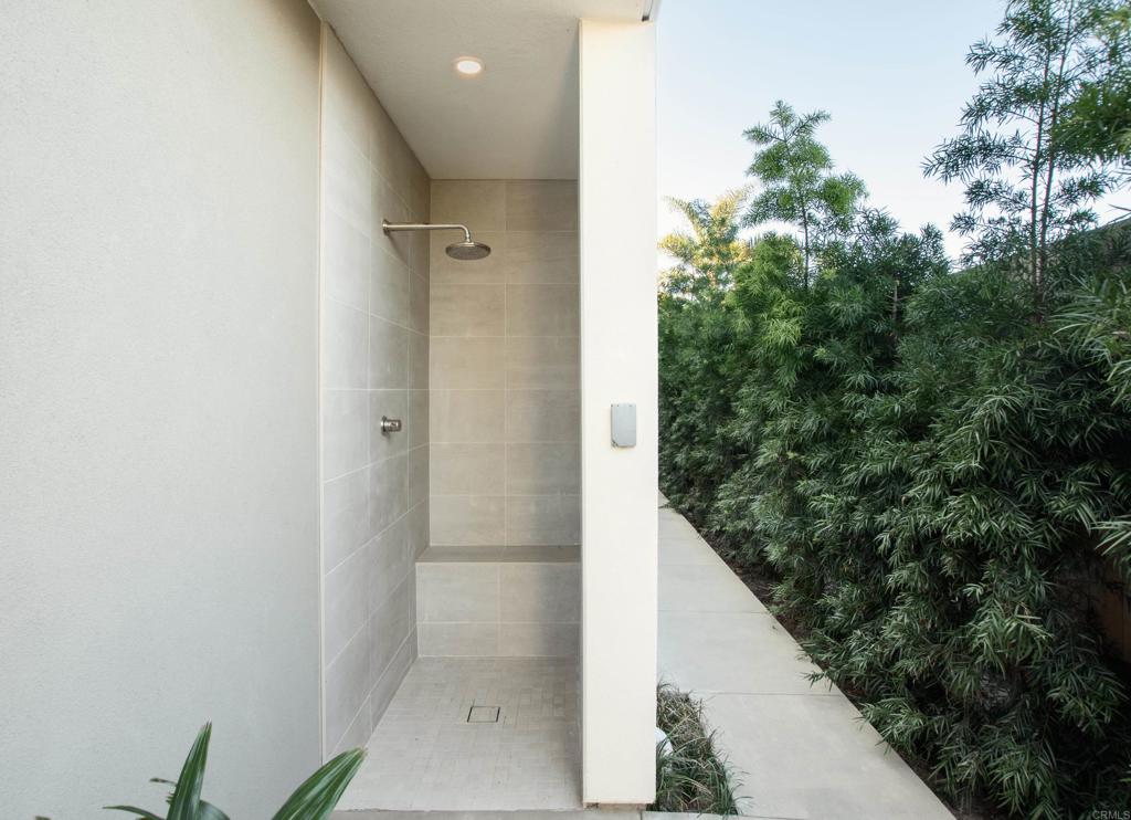 5170 Carlsbad Boulevard