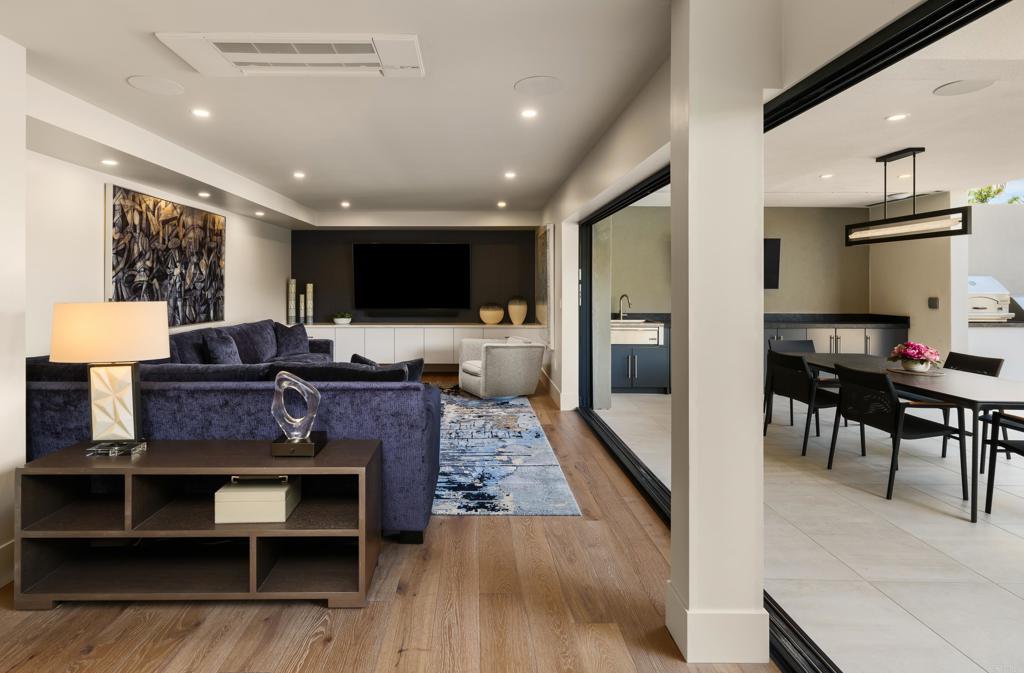 5170 Carlsbad Boulevard