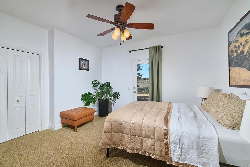 2869 Dos Lomas Place