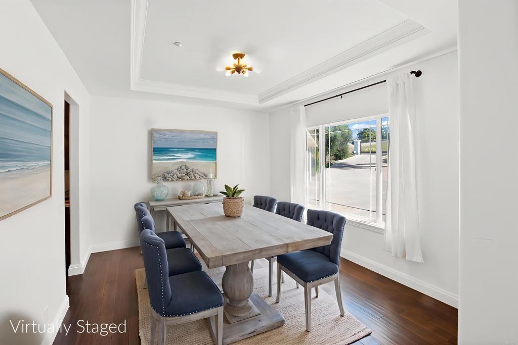 2869 Dos Lomas Place