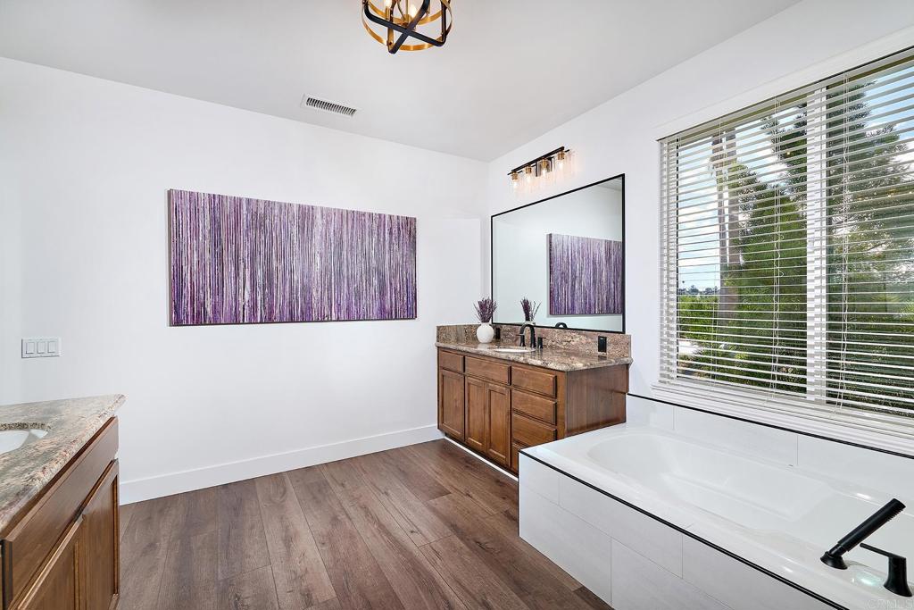 2869 Dos Lomas Place