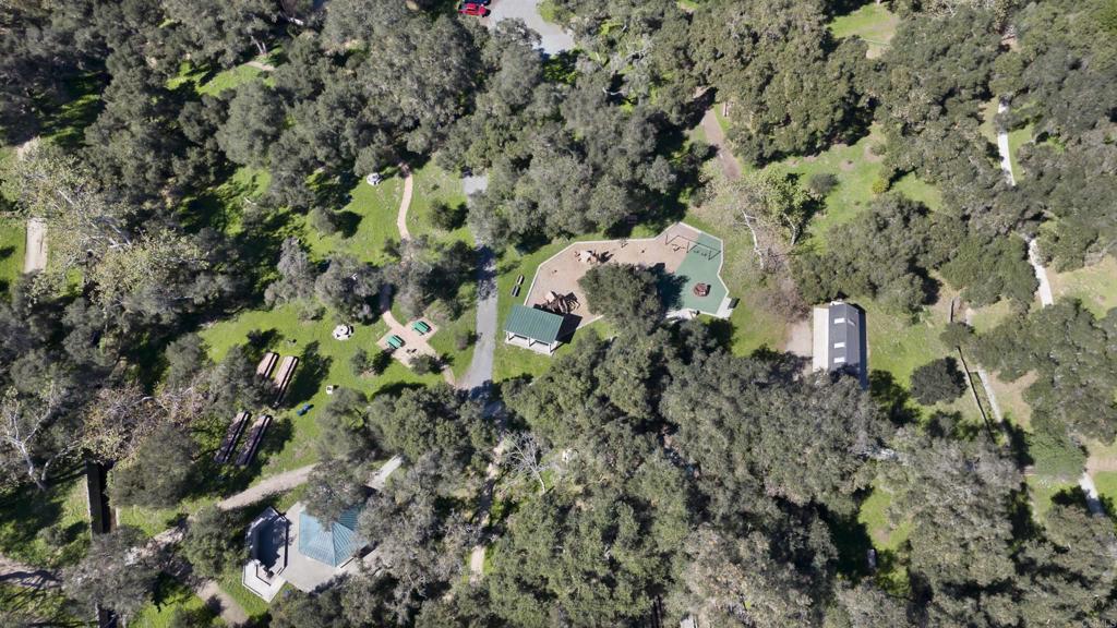 2869 Dos Lomas Place