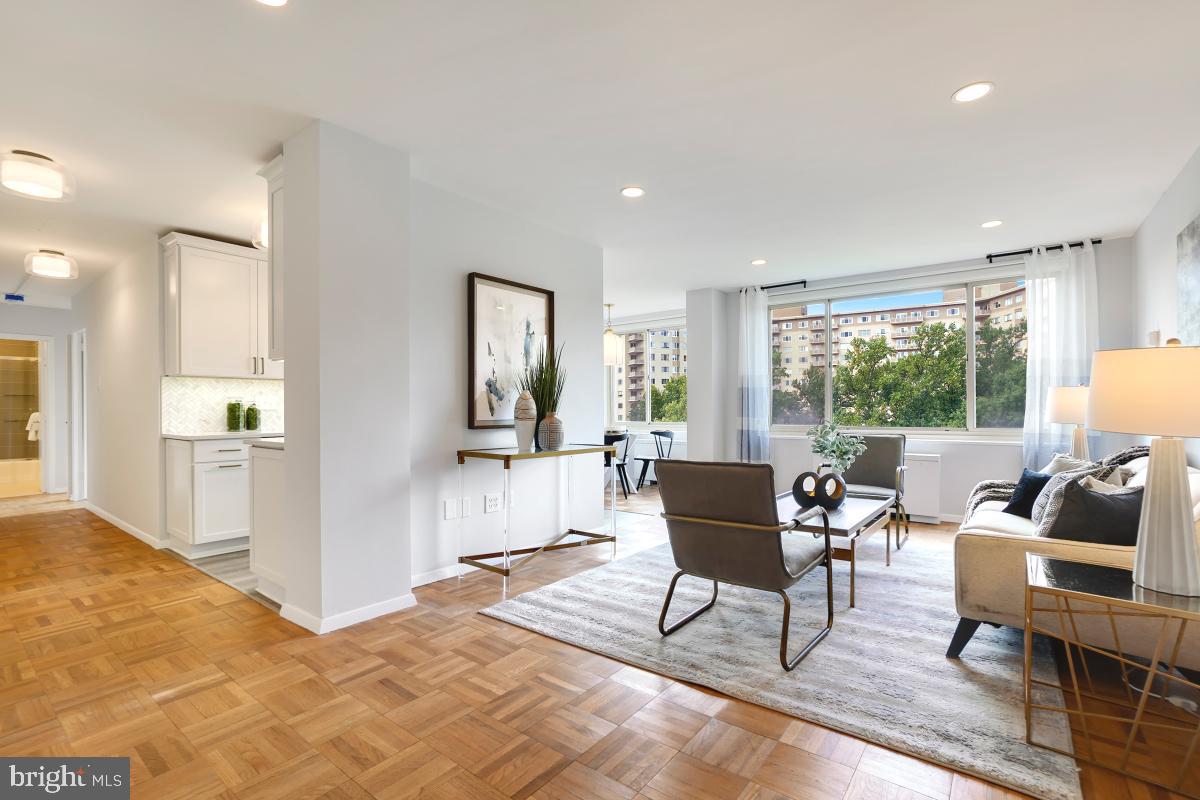 4000 TUNLAW ROAD NW Unit: 1130