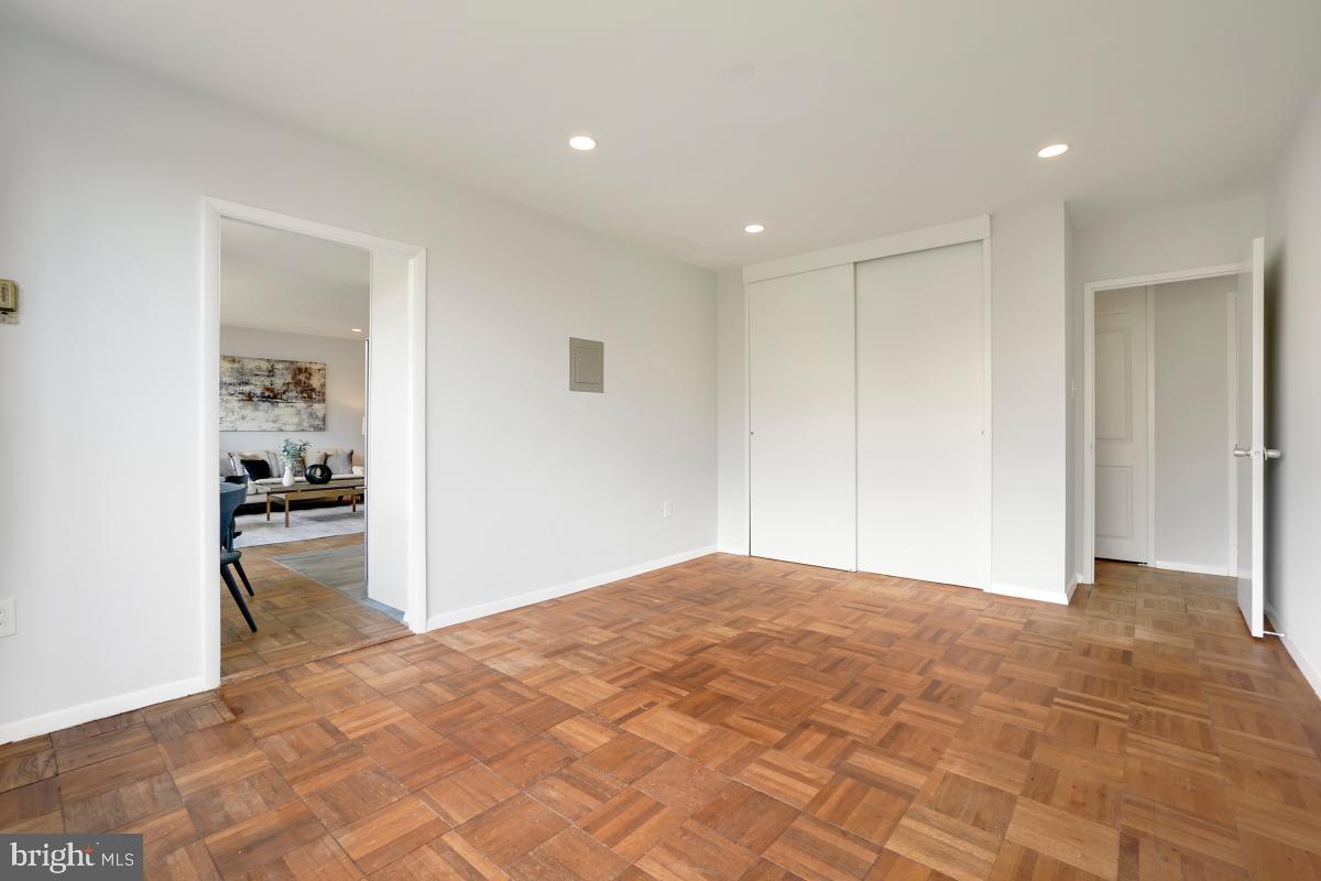 4000 TUNLAW ROAD NW Unit: 1130