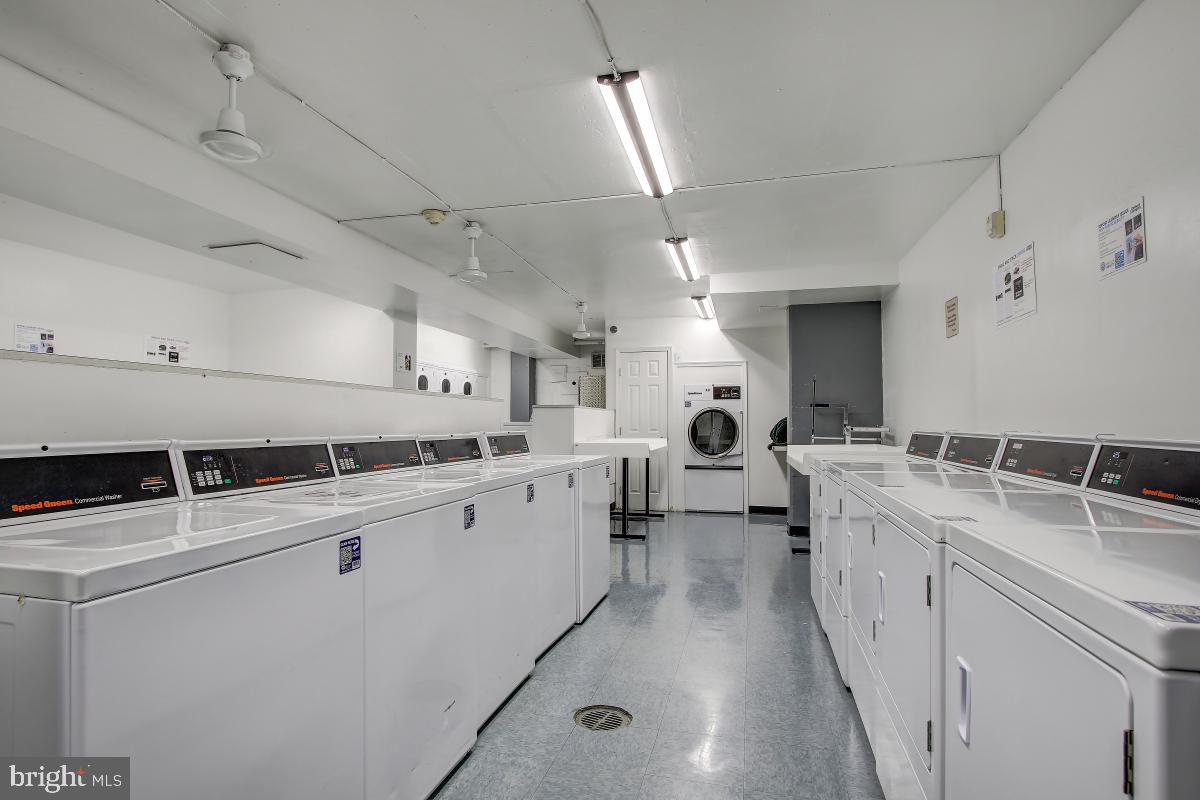 4000 TUNLAW ROAD NW Unit: 1130