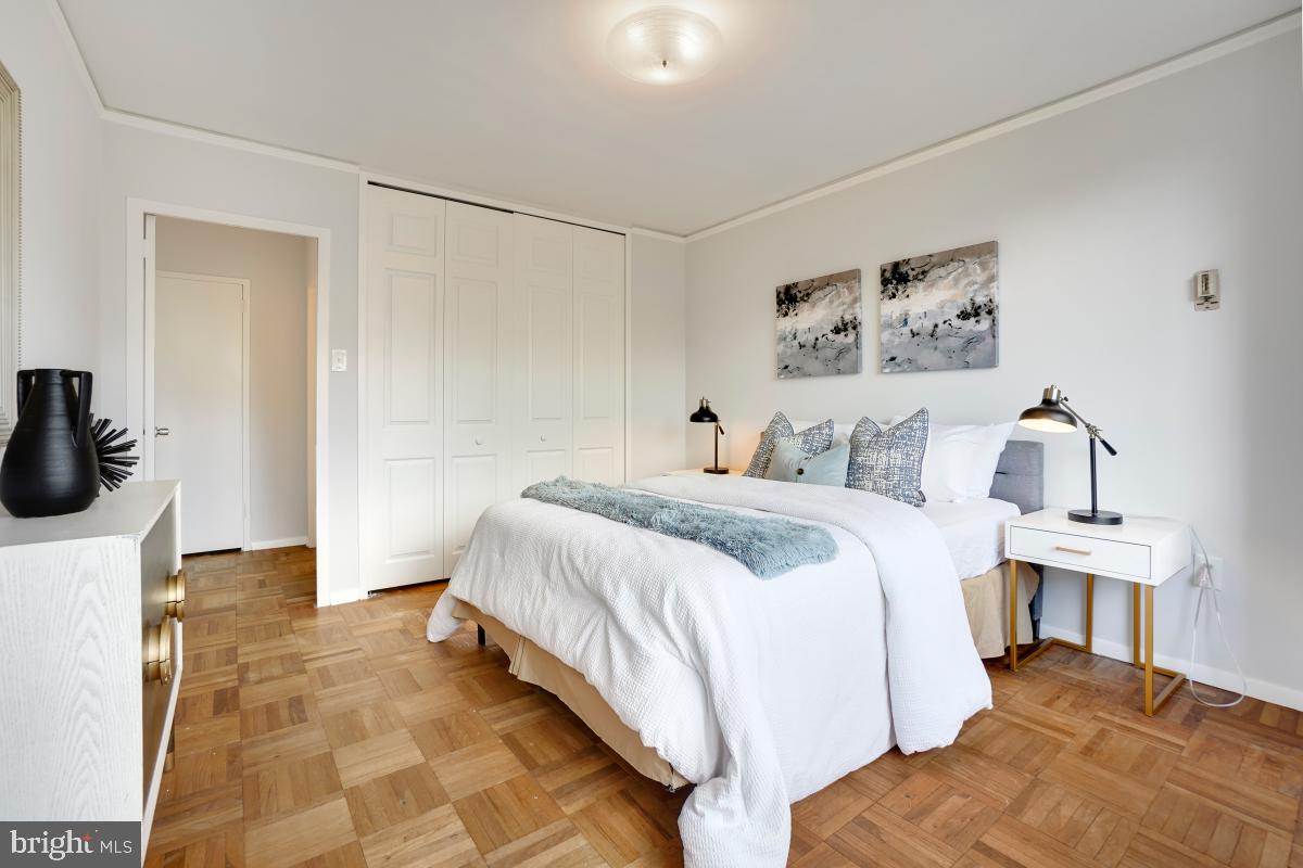 4000 TUNLAW ROAD NW Unit: 1130