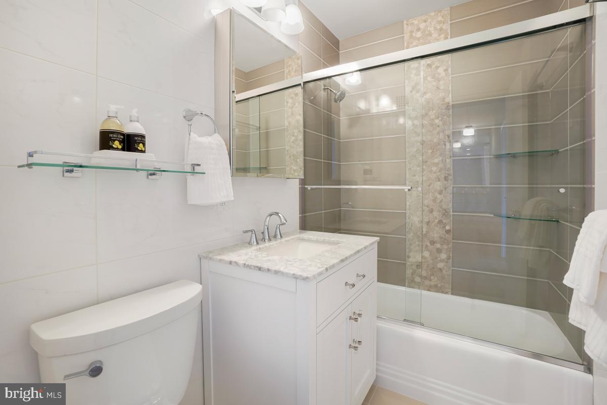 4000 TUNLAW ROAD NW Unit: 1130