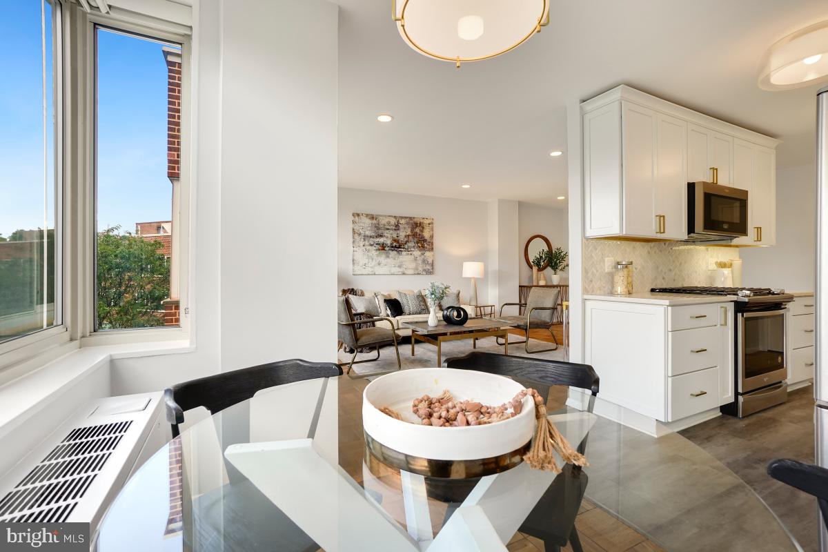 4000 TUNLAW ROAD NW Unit: 1130