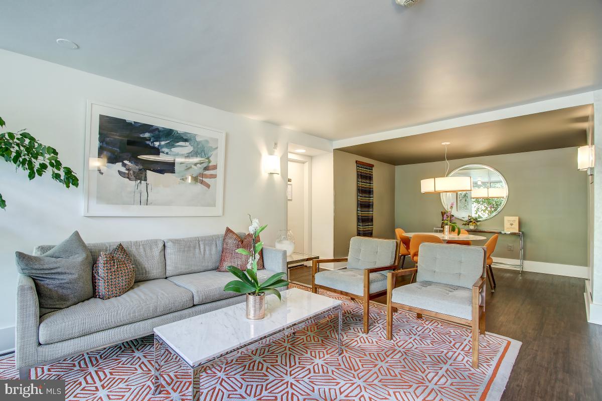 4000 TUNLAW ROAD NW Unit: 1130