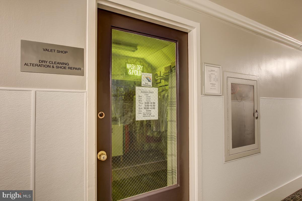 4000 TUNLAW ROAD NW Unit: 1130