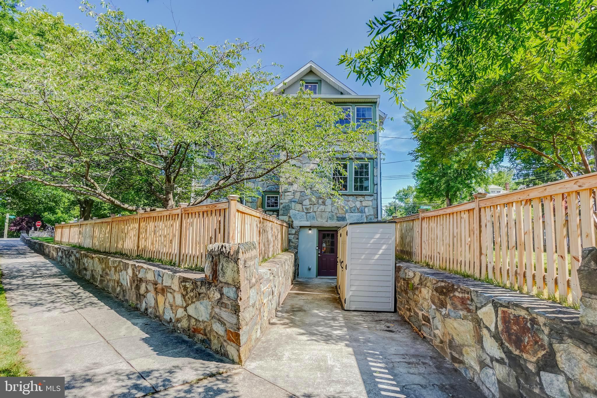 200 Rittenhouse Street NW