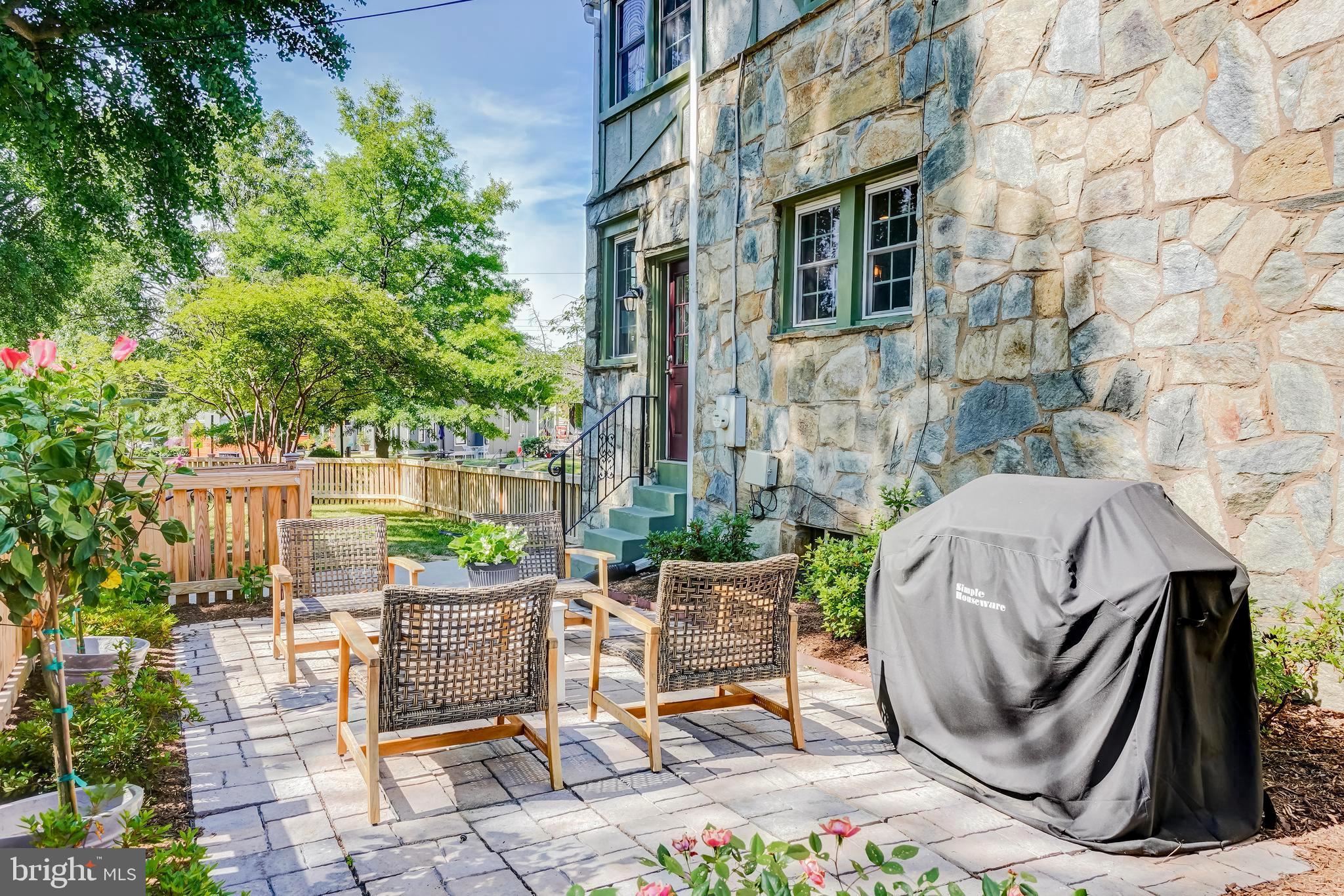 200 Rittenhouse Street NW