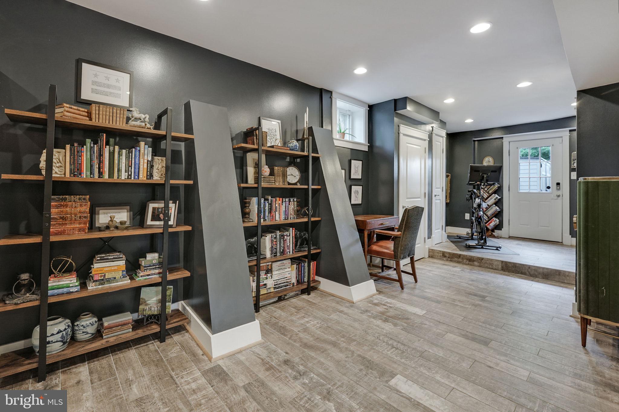 200 Rittenhouse Street NW