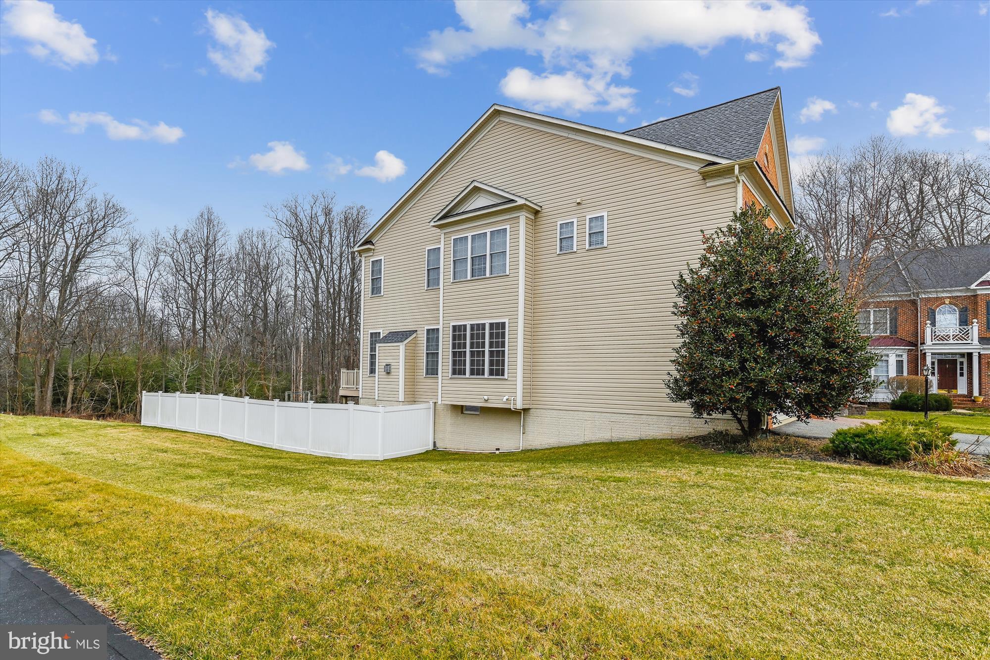 710 Fantail Ct