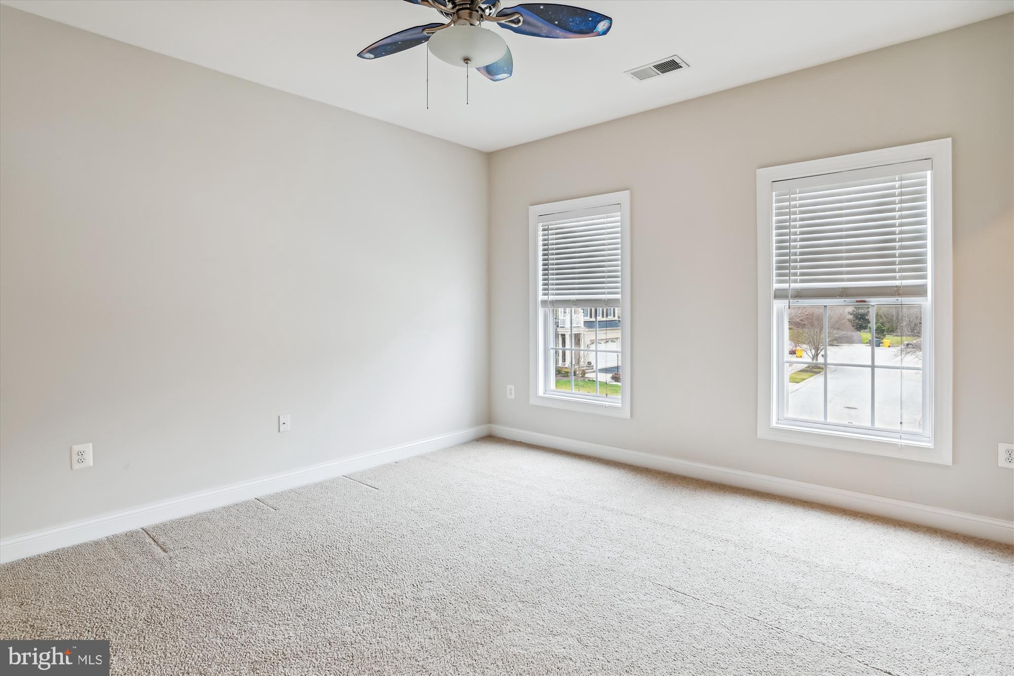 710 Fantail Ct