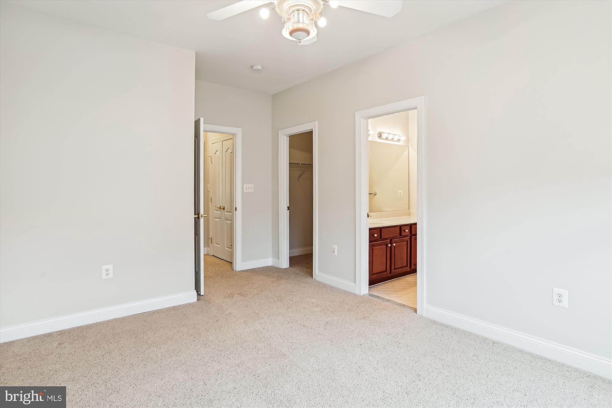 710 Fantail Ct
