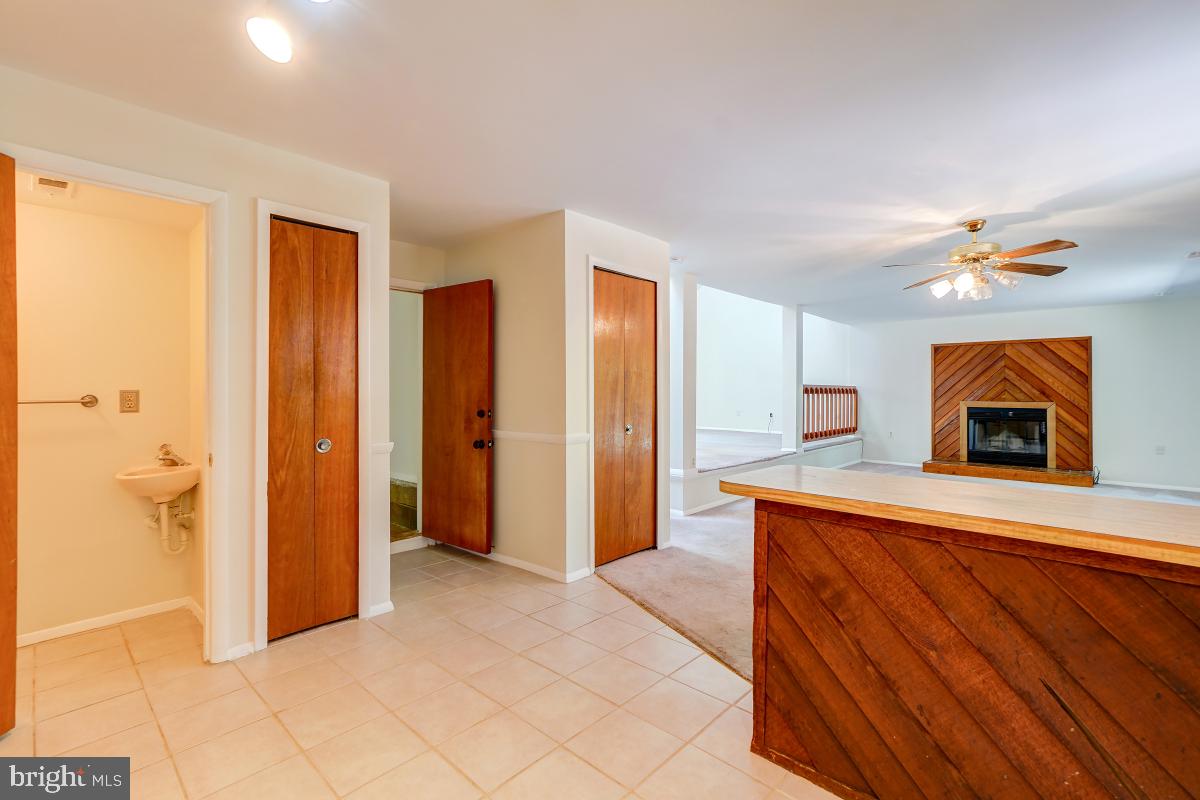 1266 Green Holly Dr