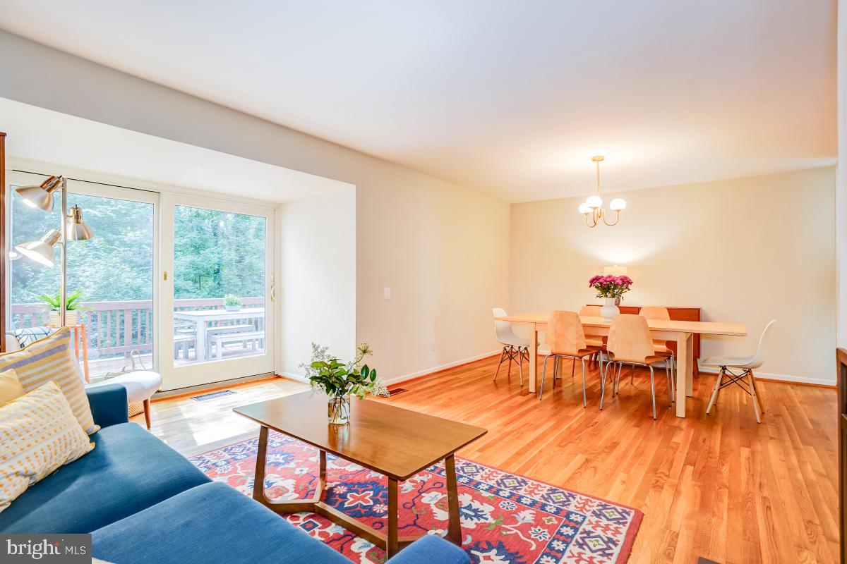 516 New Mark Esplanade Way