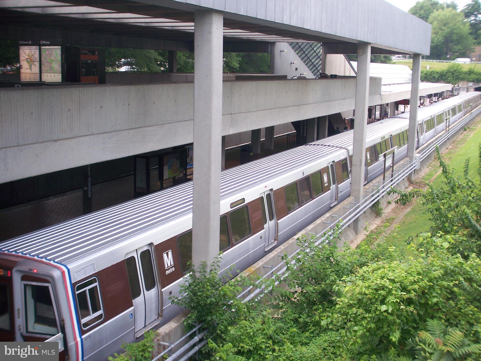 10401 GROSVENOR PLACE 1322