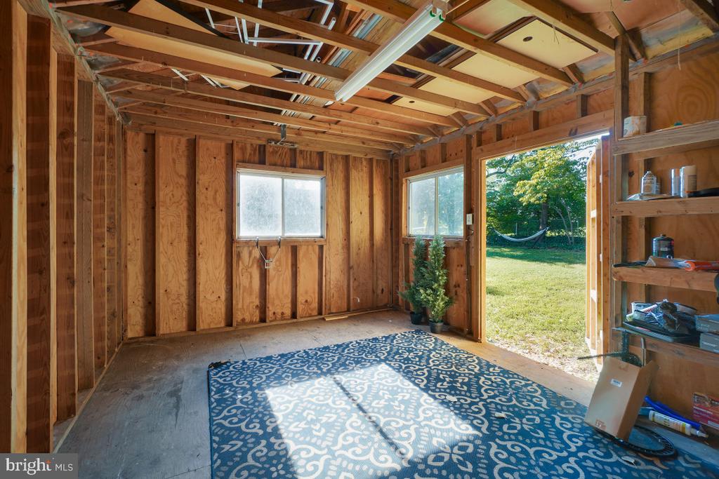 1224 SIMMONS DRIVE