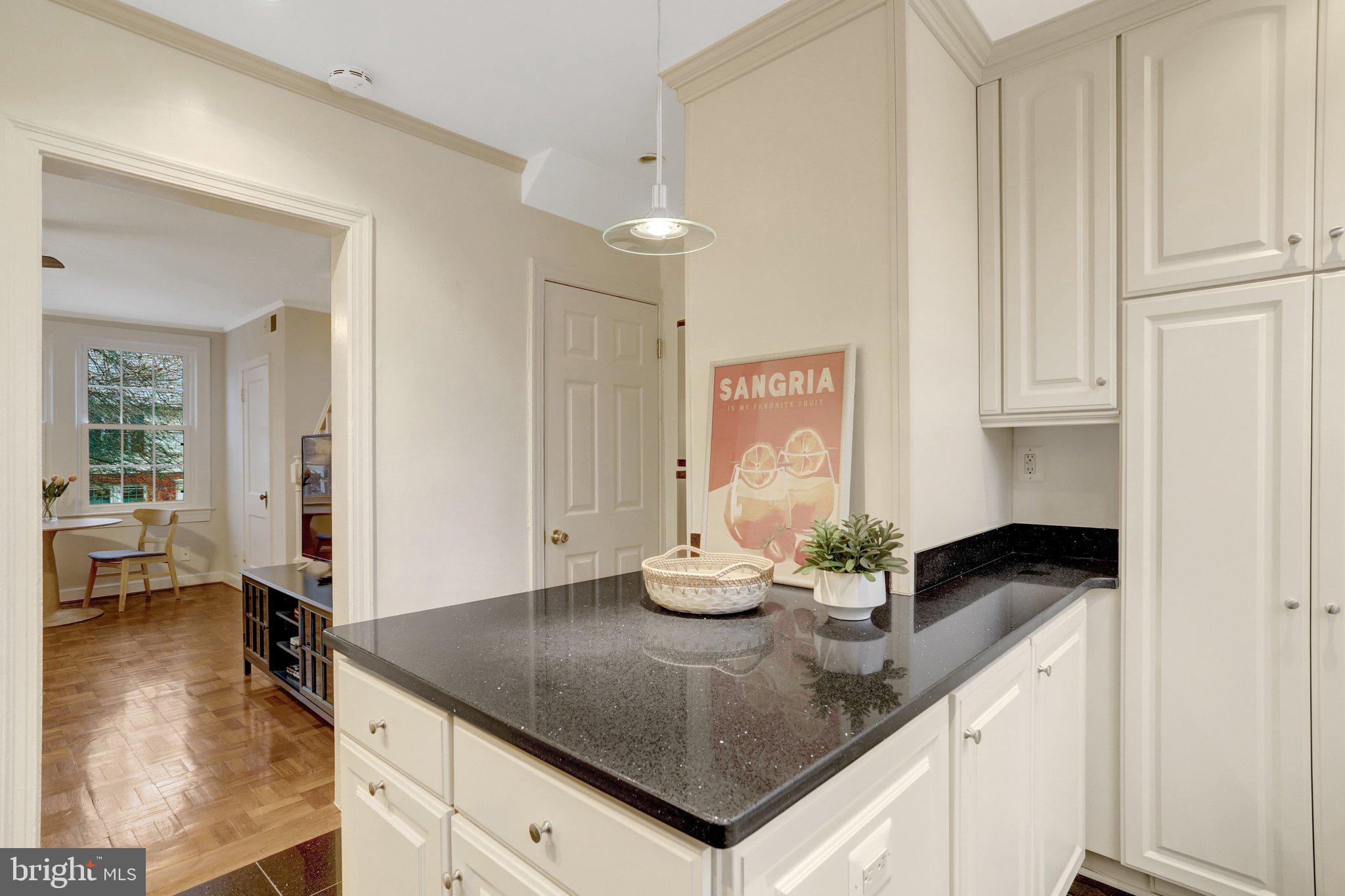 1201 S BARTON STREET 182