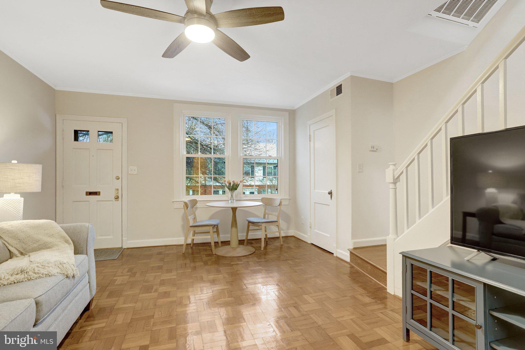 1201 S BARTON STREET 182