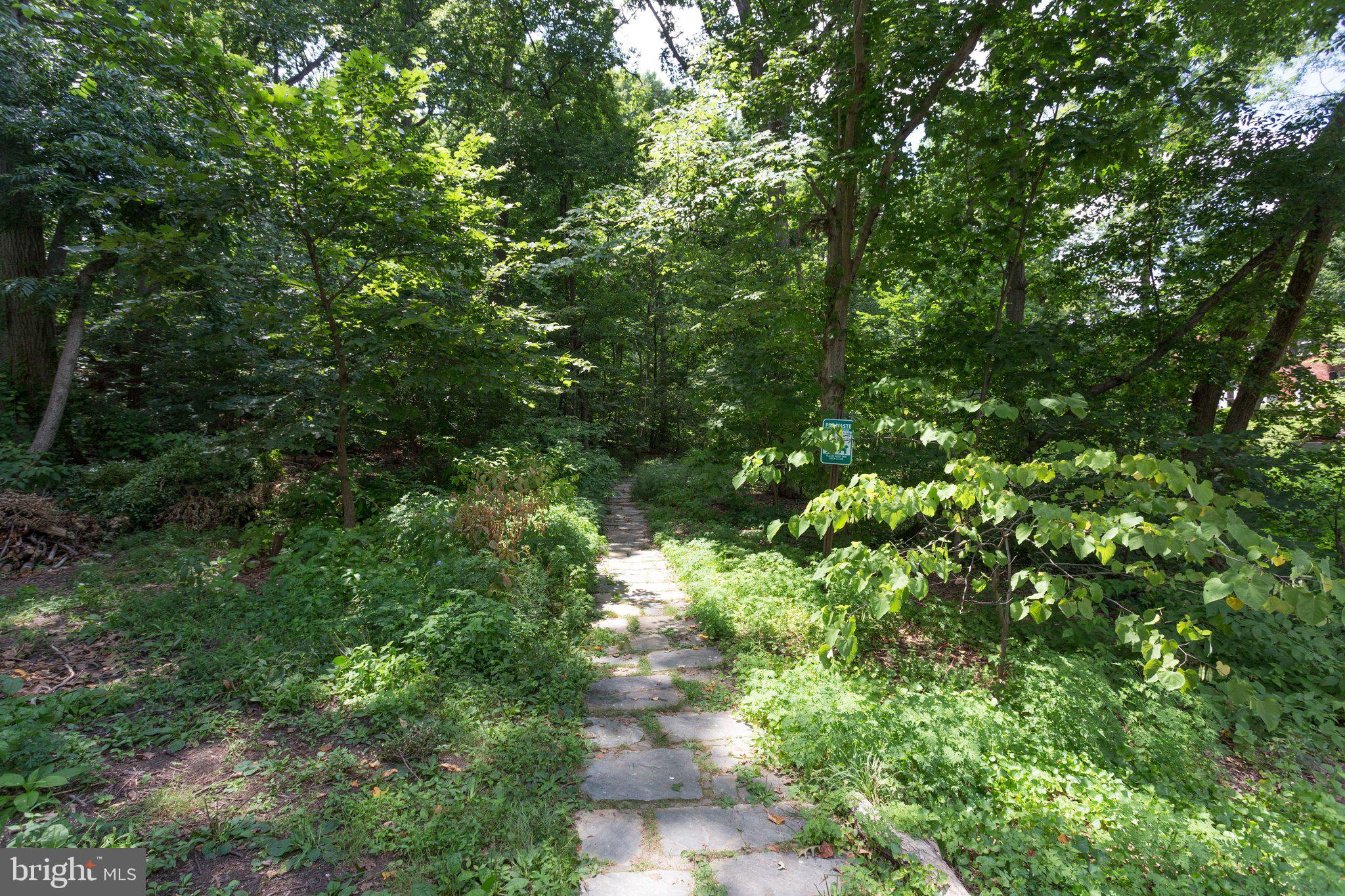 1201 S BARTON STREET 182