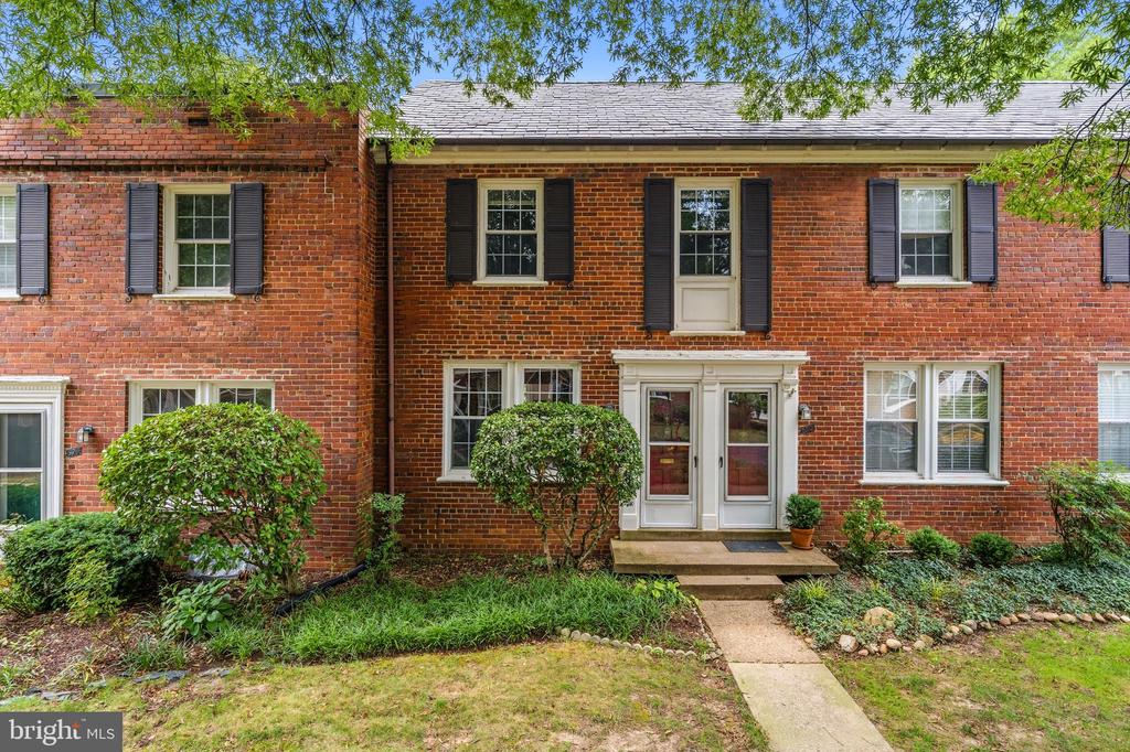 2600 16TH STREET S Unit: 693