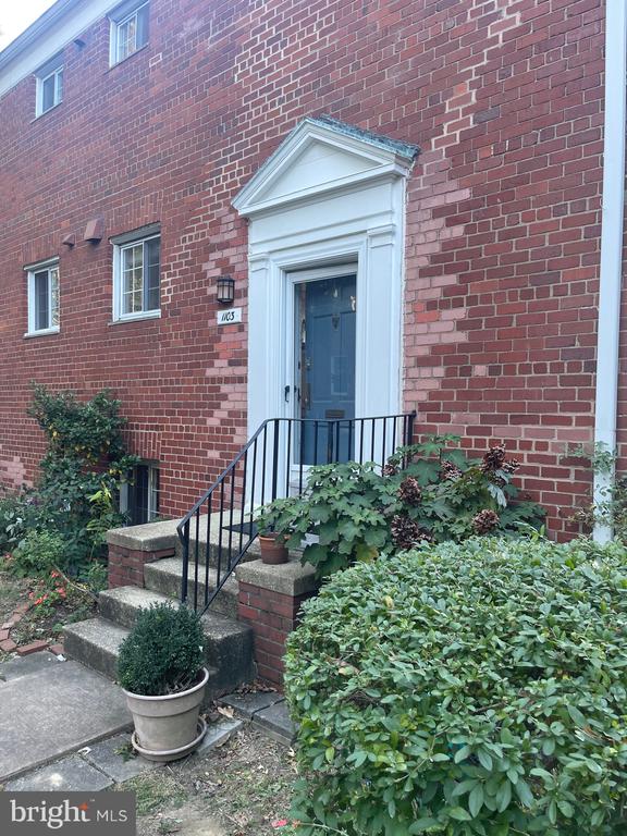 1103 Beverley Dr, -2423, United States