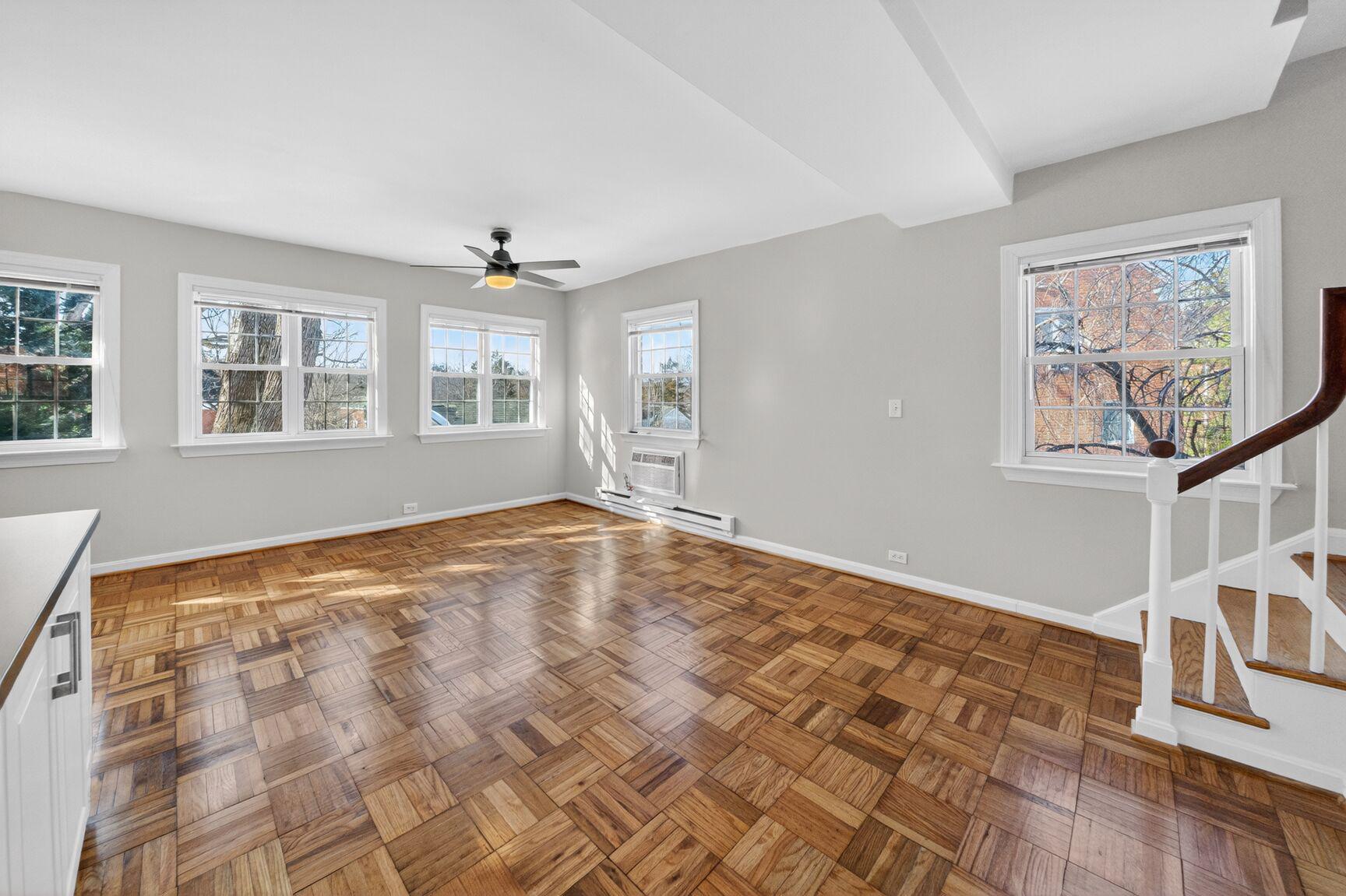 1103 Beverley Dr, -2423, United States