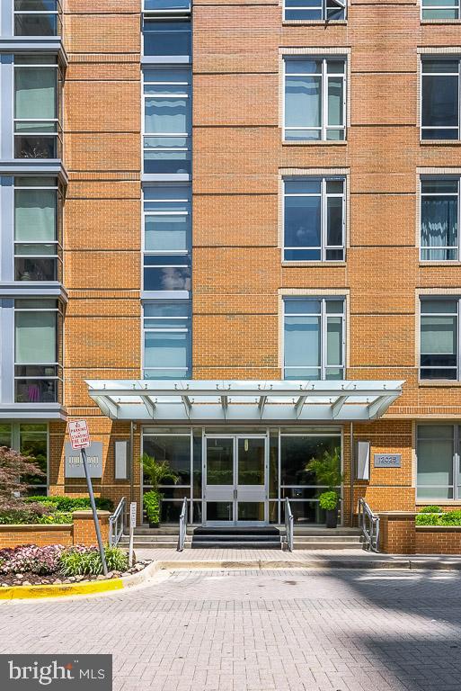 12025 New Dominion Pkwy #204