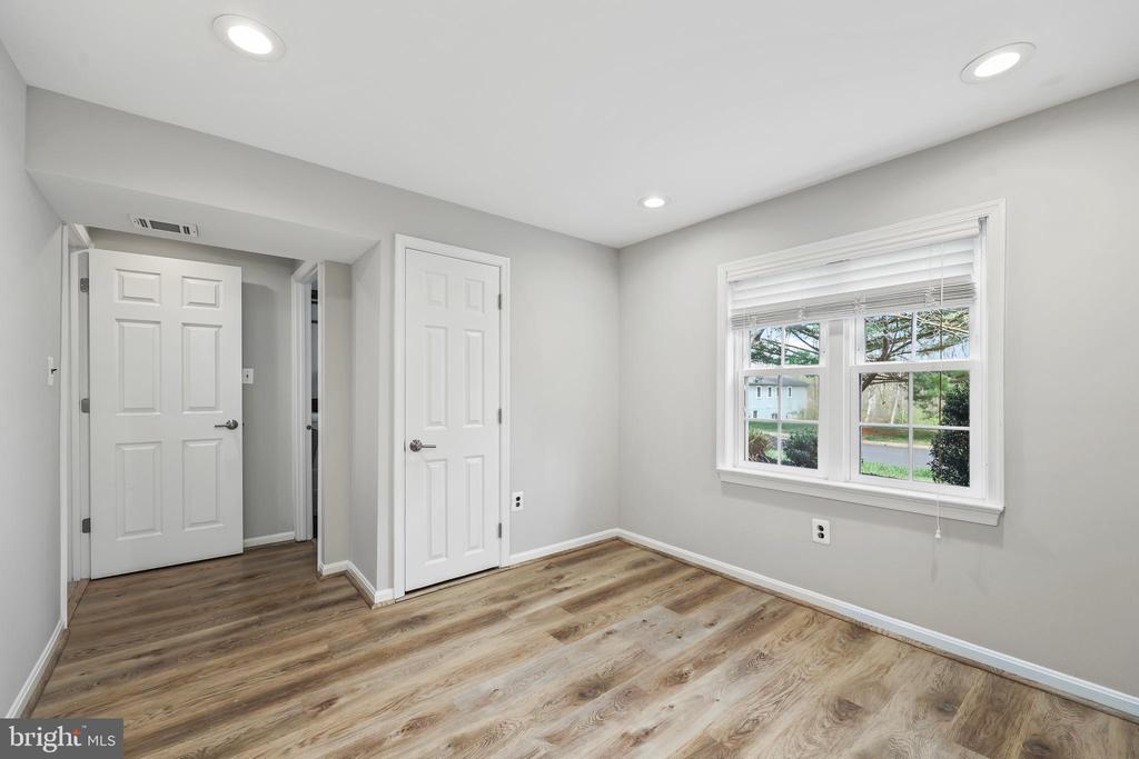 9633 Cinnamon Creek Dr