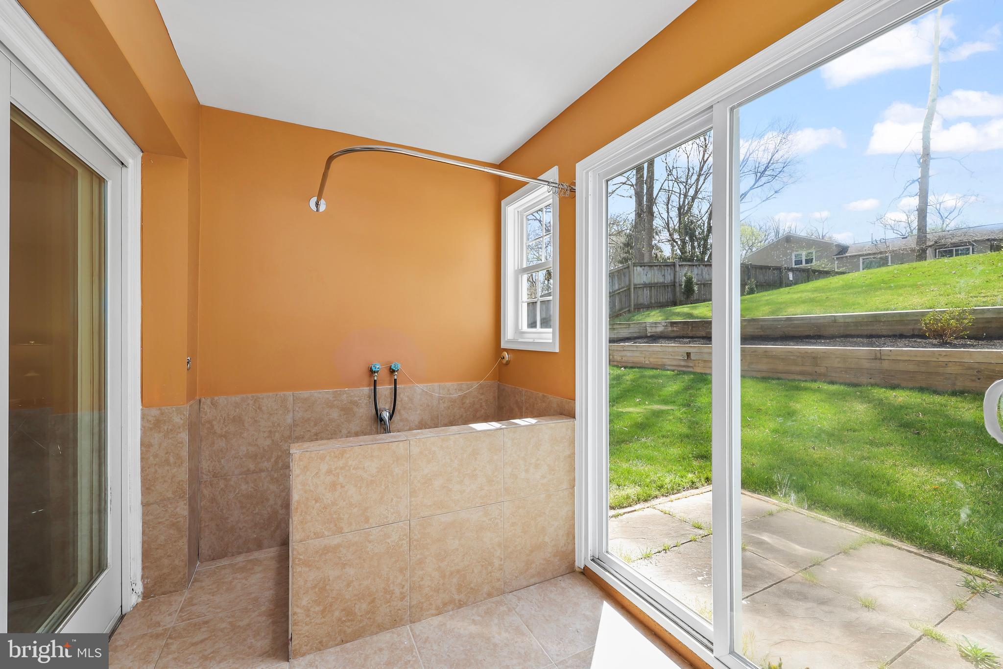 9633 Cinnamon Creek Dr