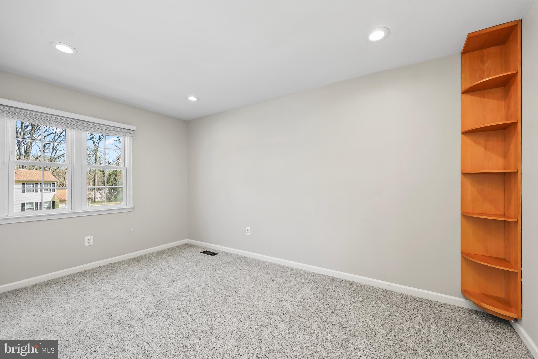 9633 Cinnamon Creek Dr