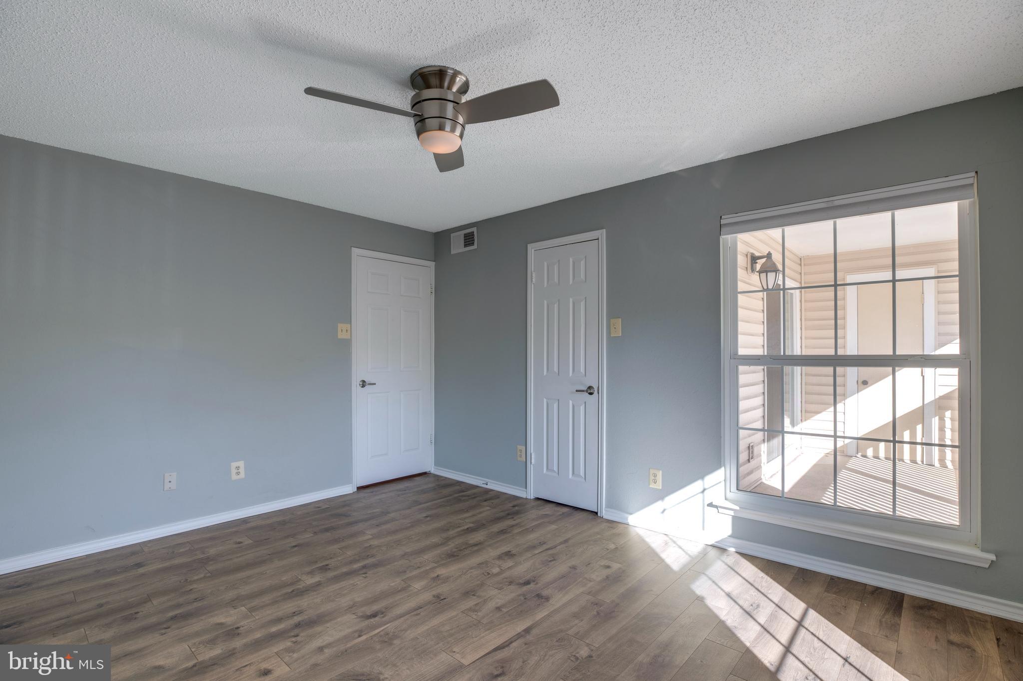 1543 LINCOLN WAY 301B