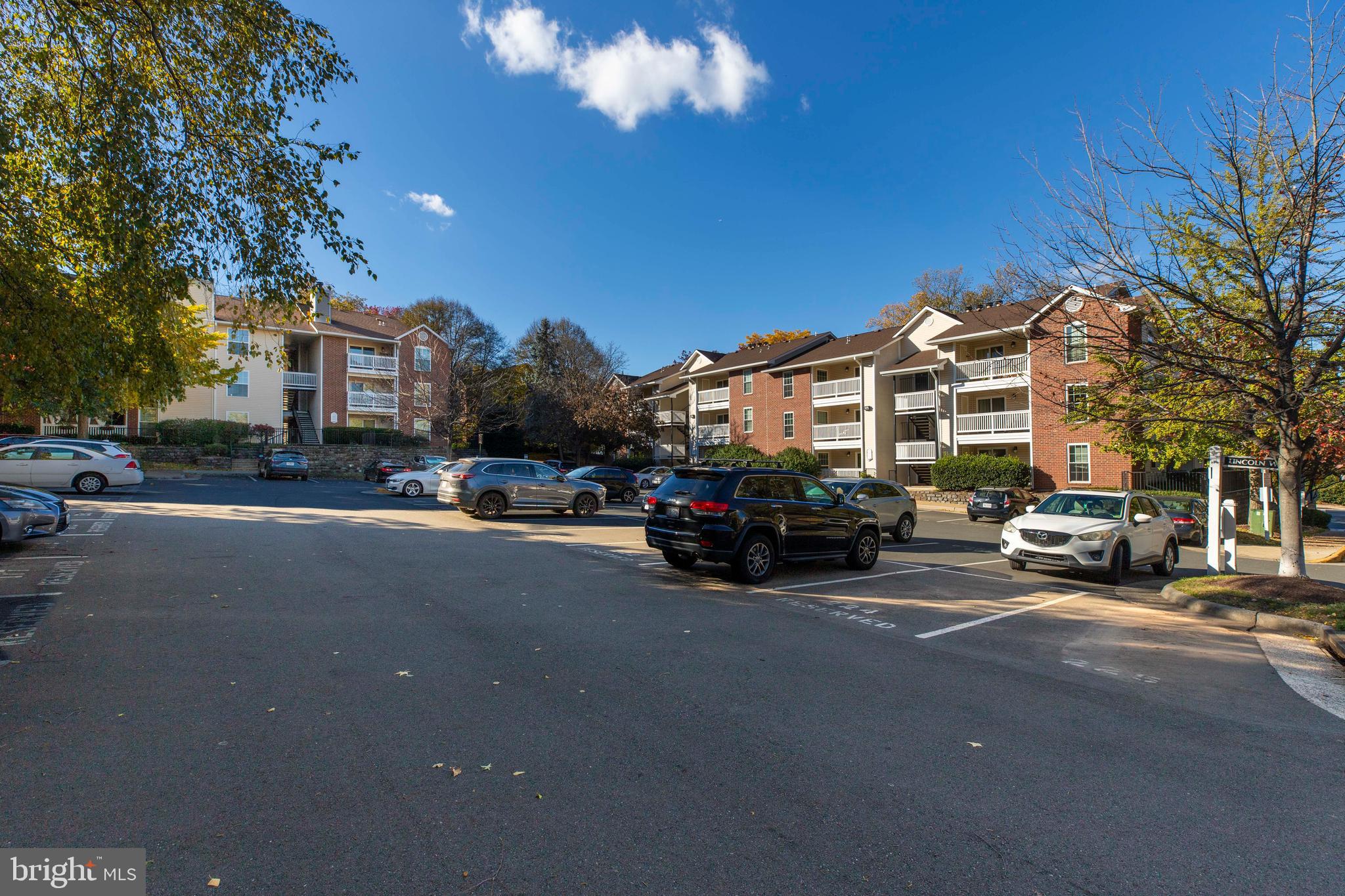 1543 LINCOLN WAY 301B