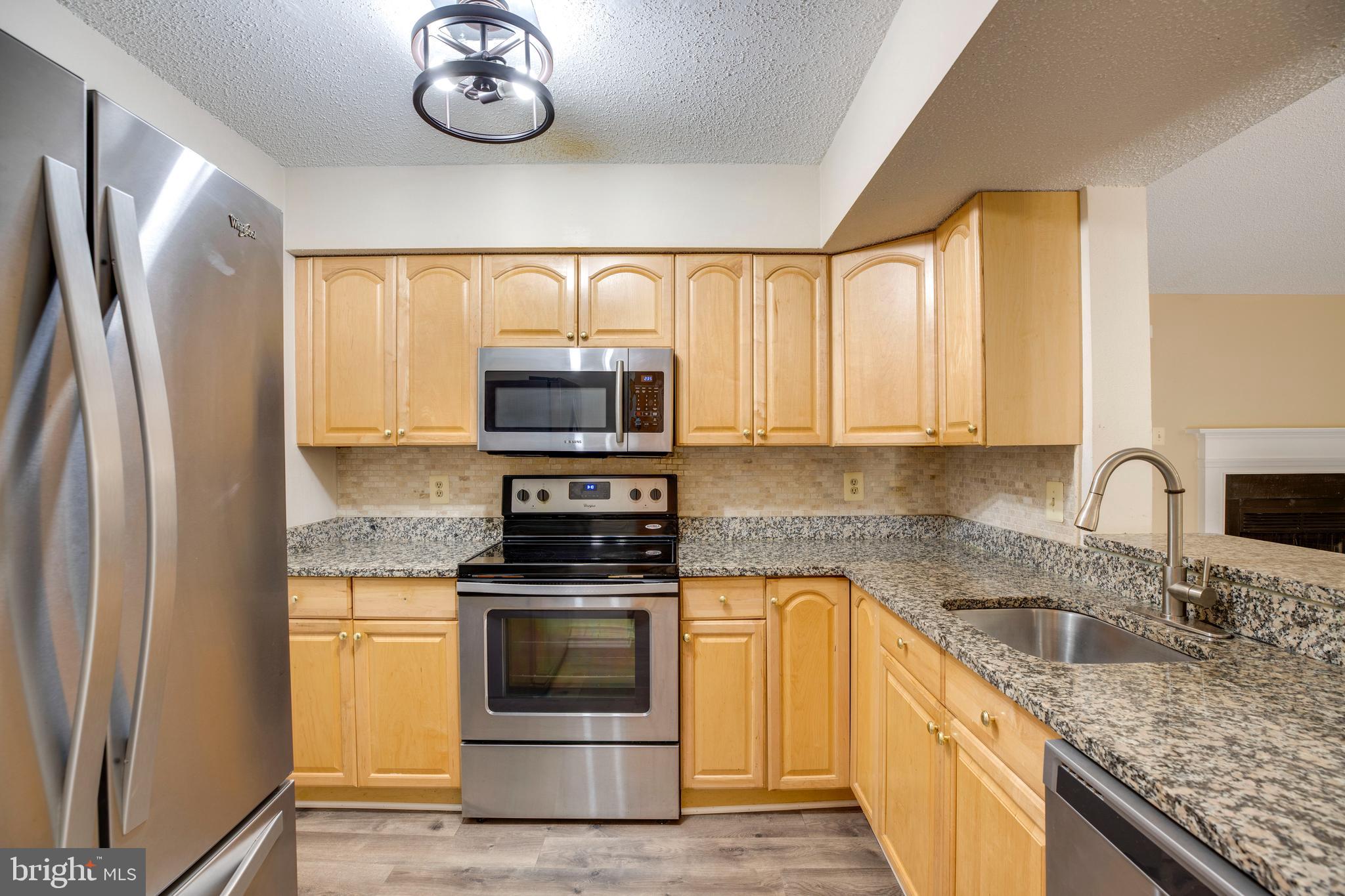 1543 LINCOLN WAY 301B