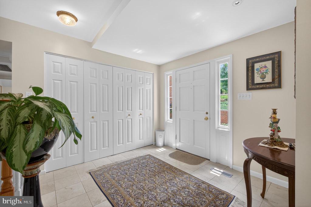 1003 PRIORY PLACE