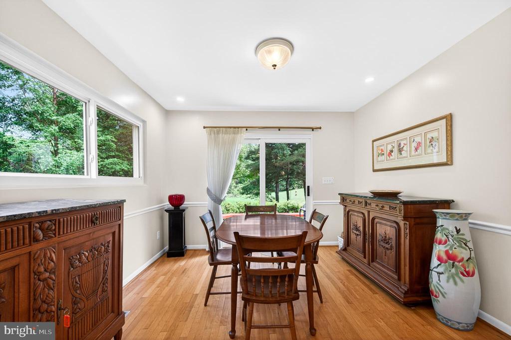 1003 PRIORY PLACE