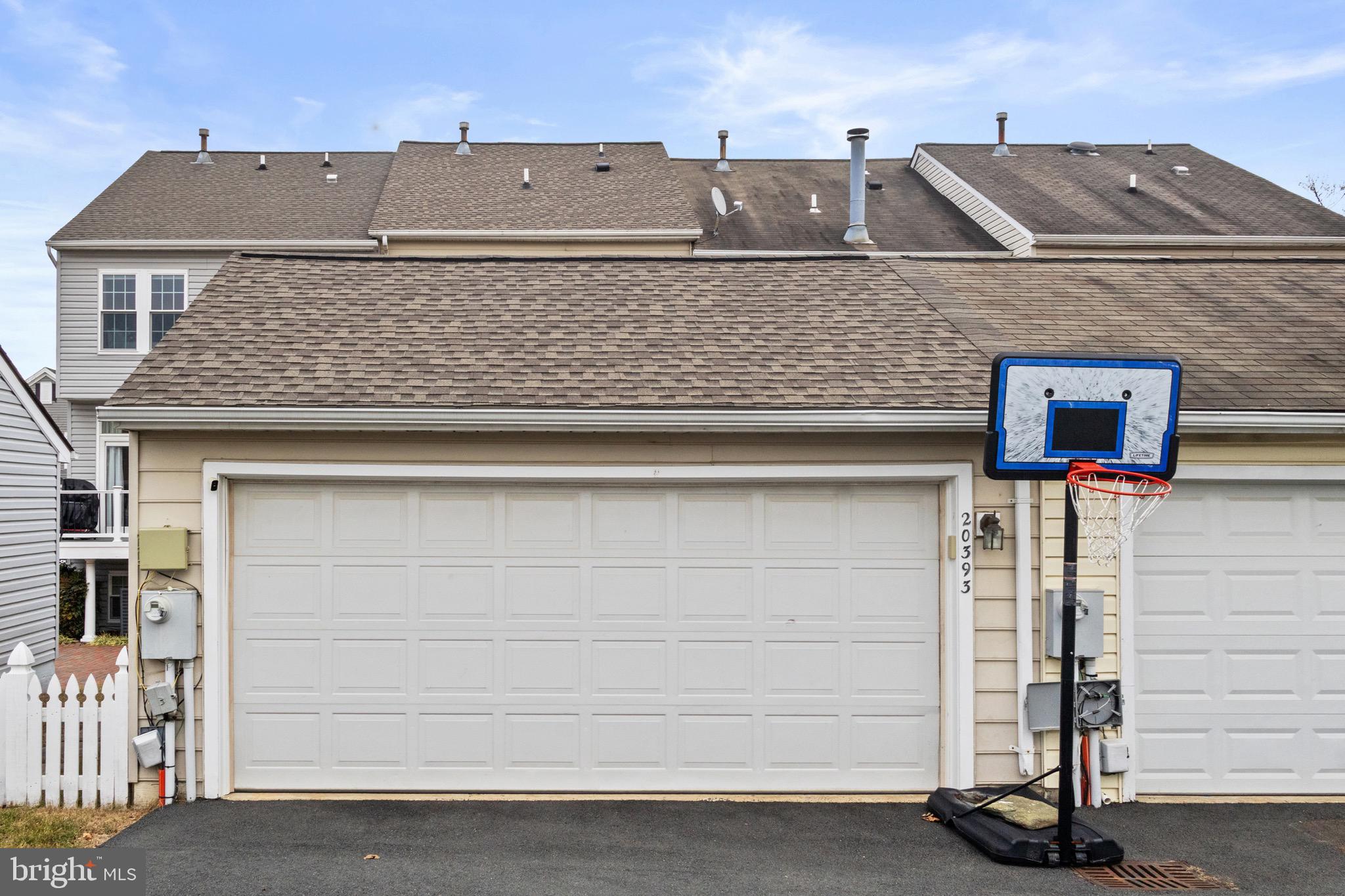 20395 CHARTER OAK DRIVE