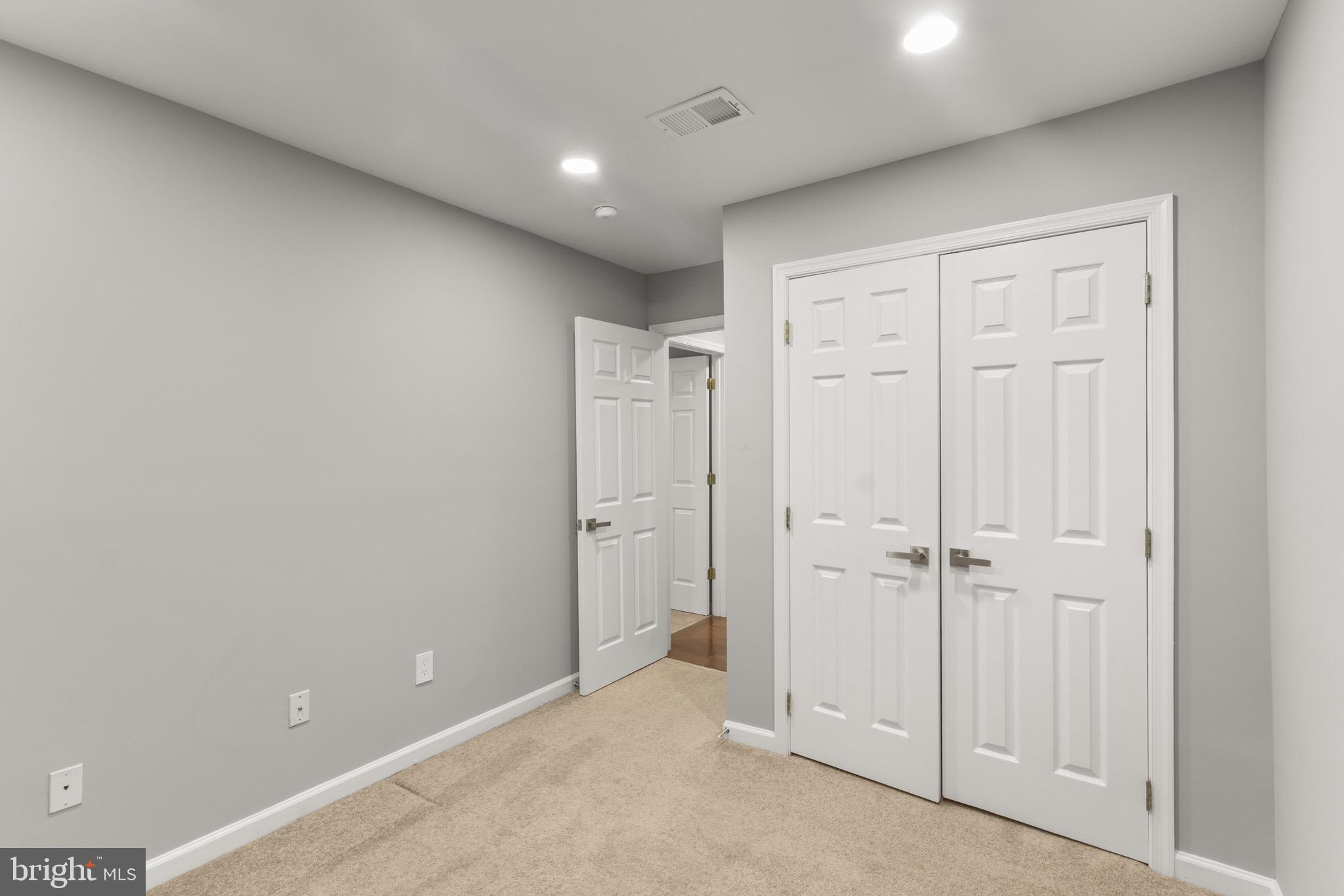 20395 CHARTER OAK DRIVE