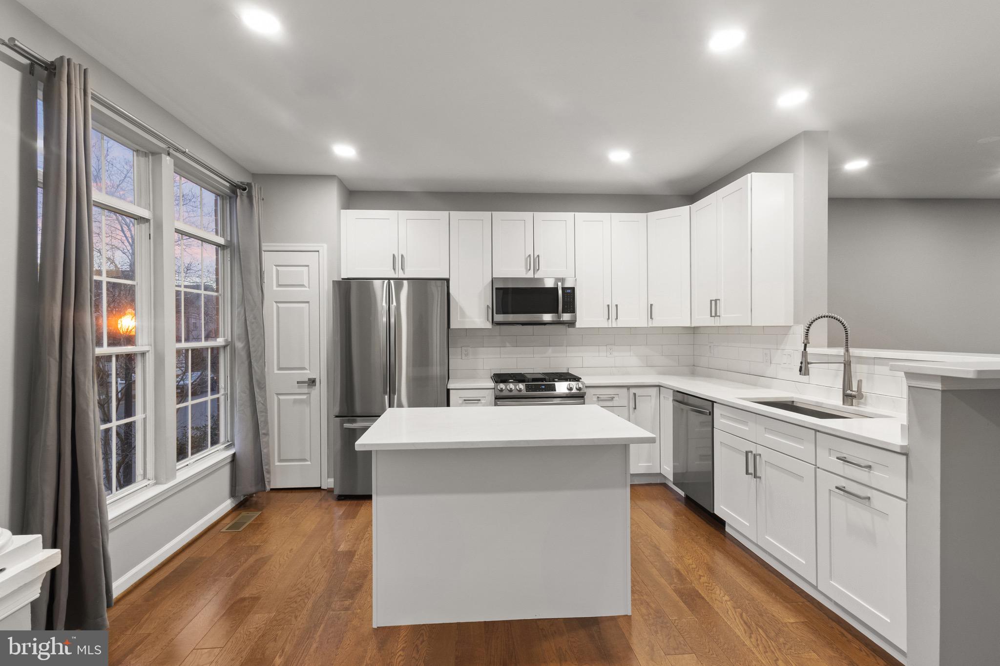 20395 CHARTER OAK DRIVE