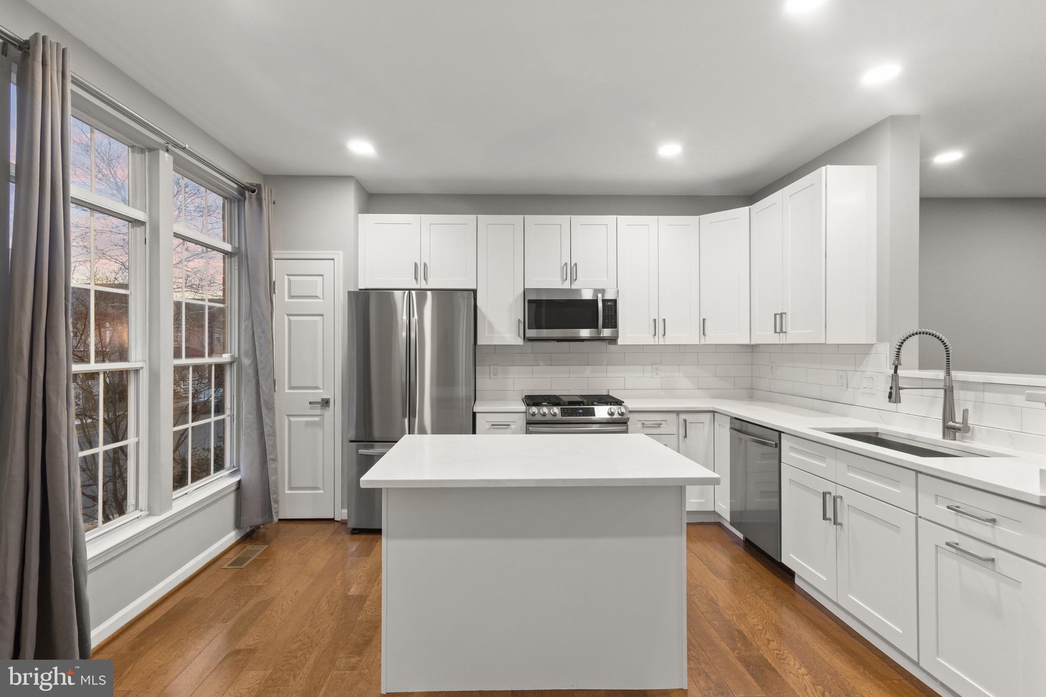 20395 CHARTER OAK DRIVE