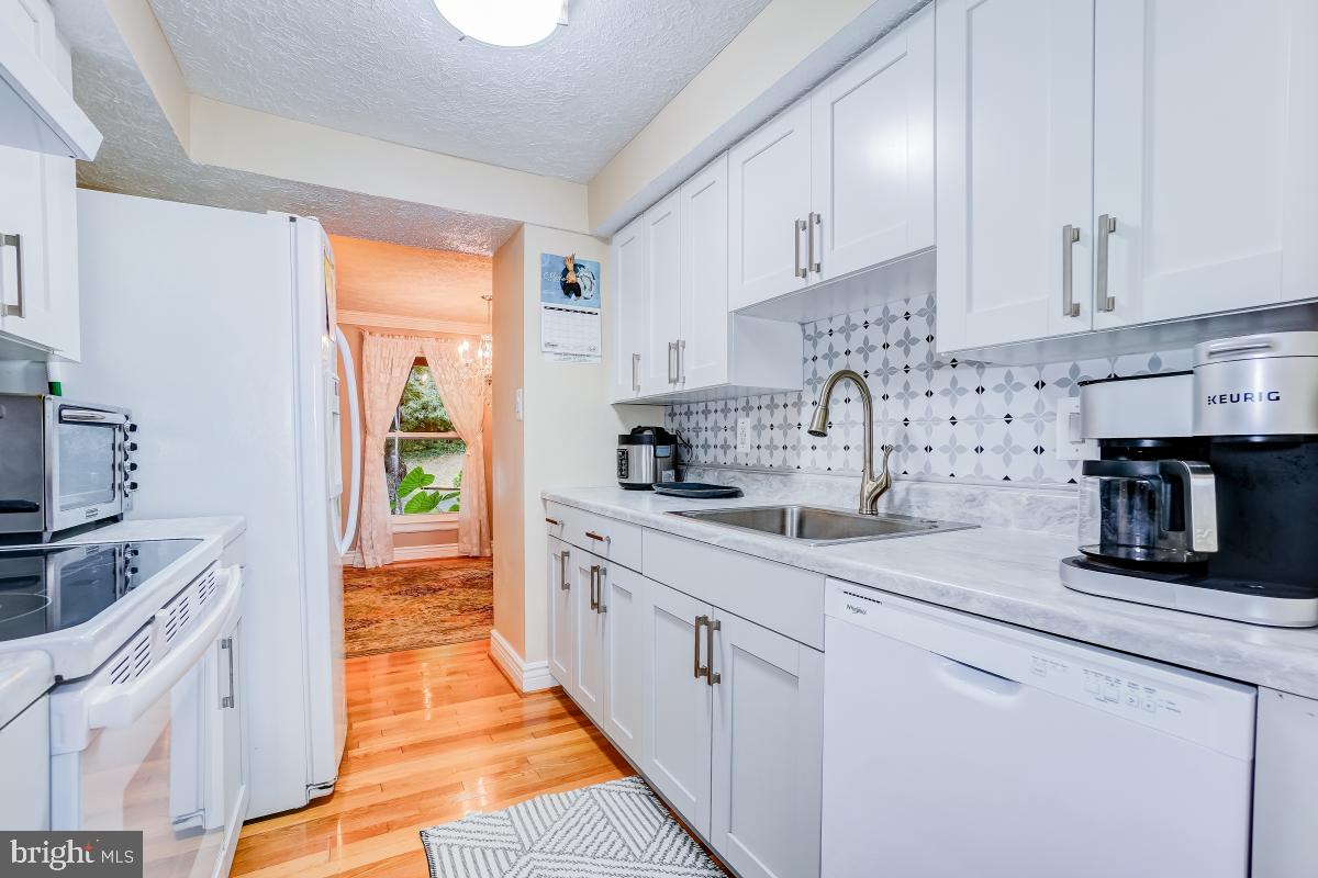 16135 Alexander Pl