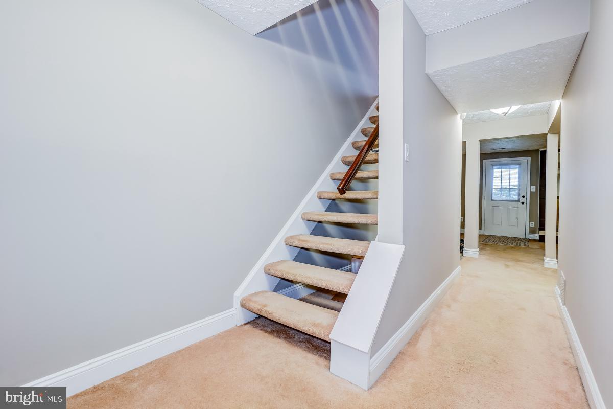 16135 Alexander Pl