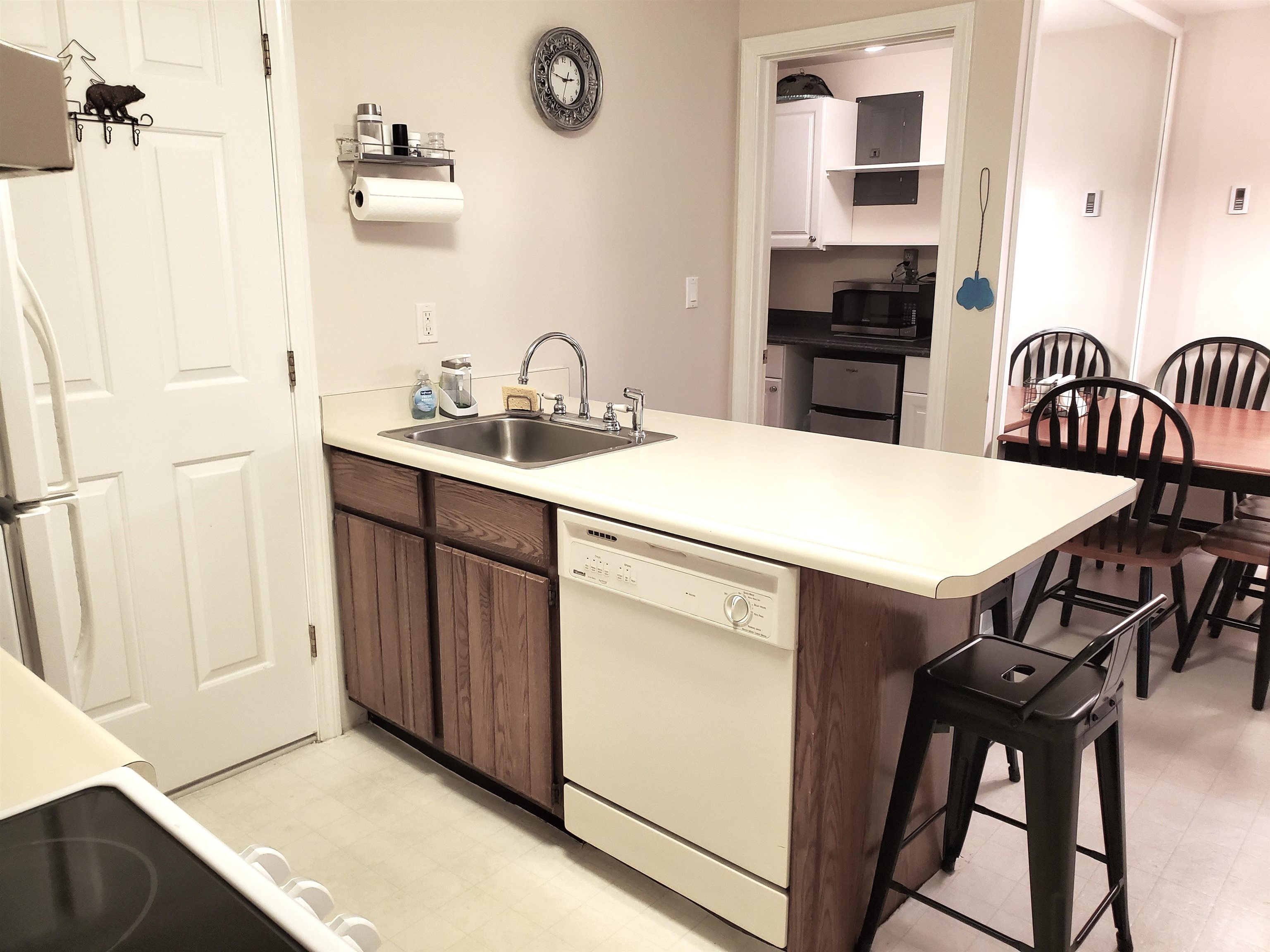 98 Washington Road Unit: 27