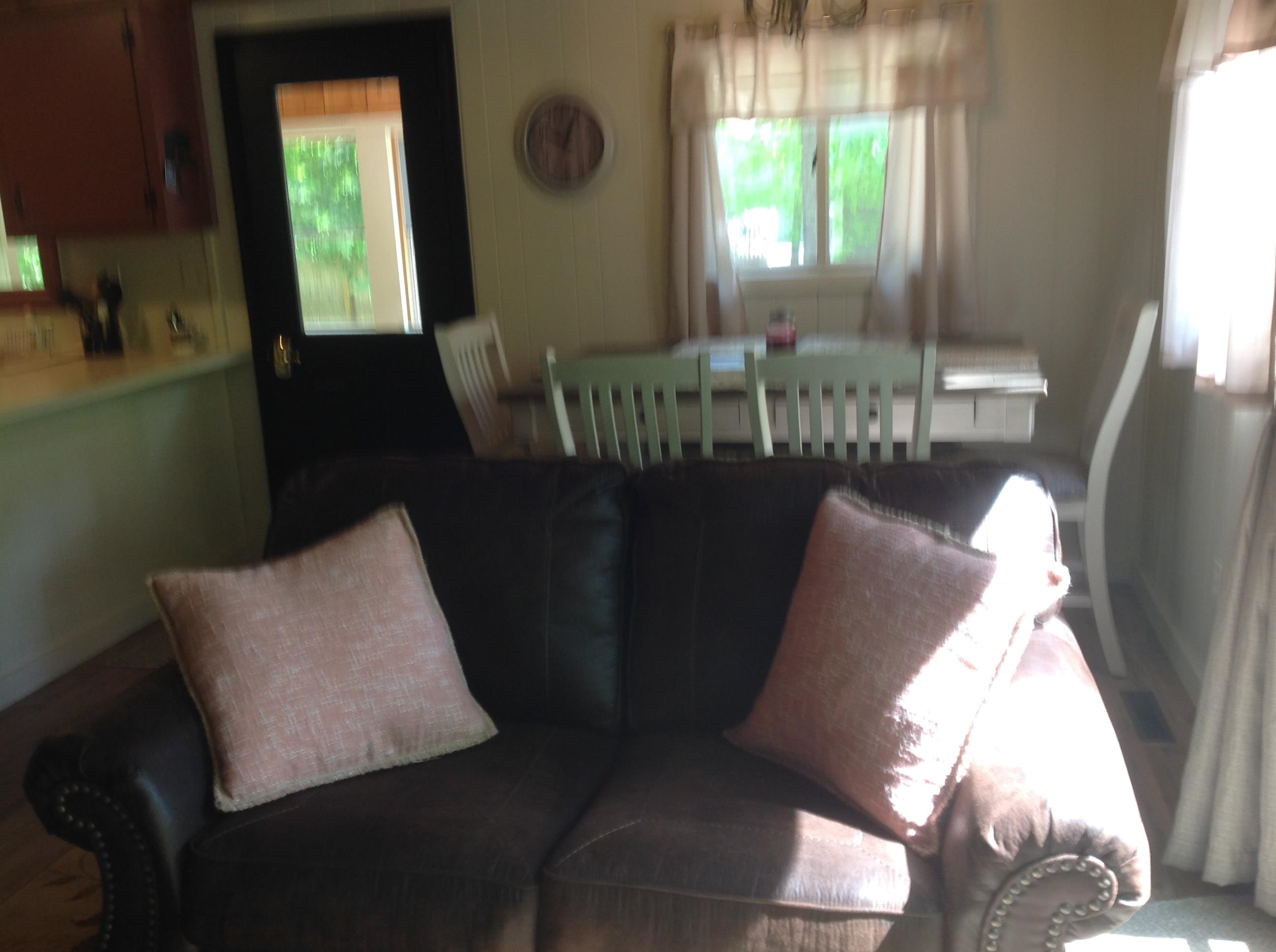 6 Oakwood Drive