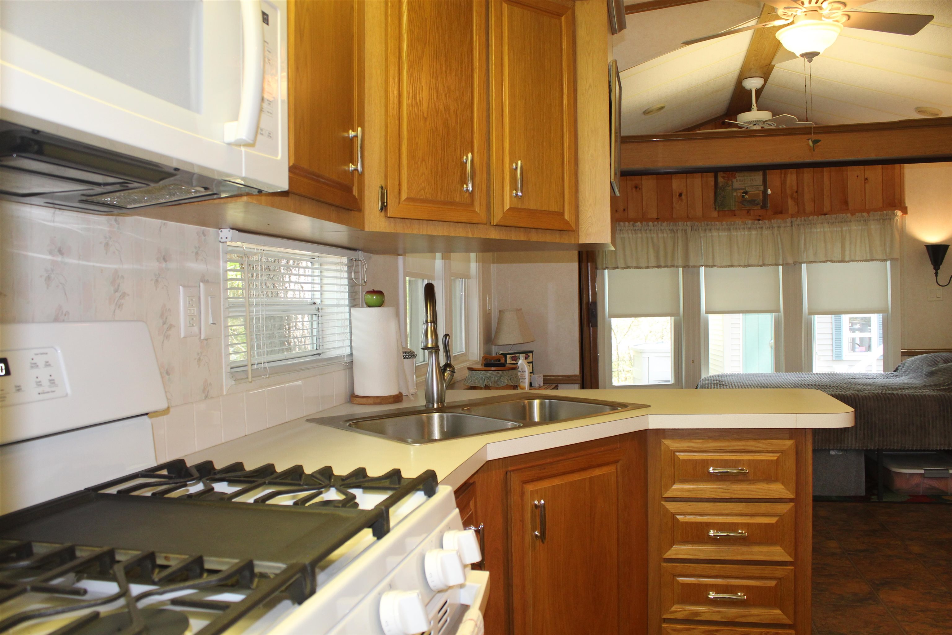 18 Mourning Dove Lane Unit: 1