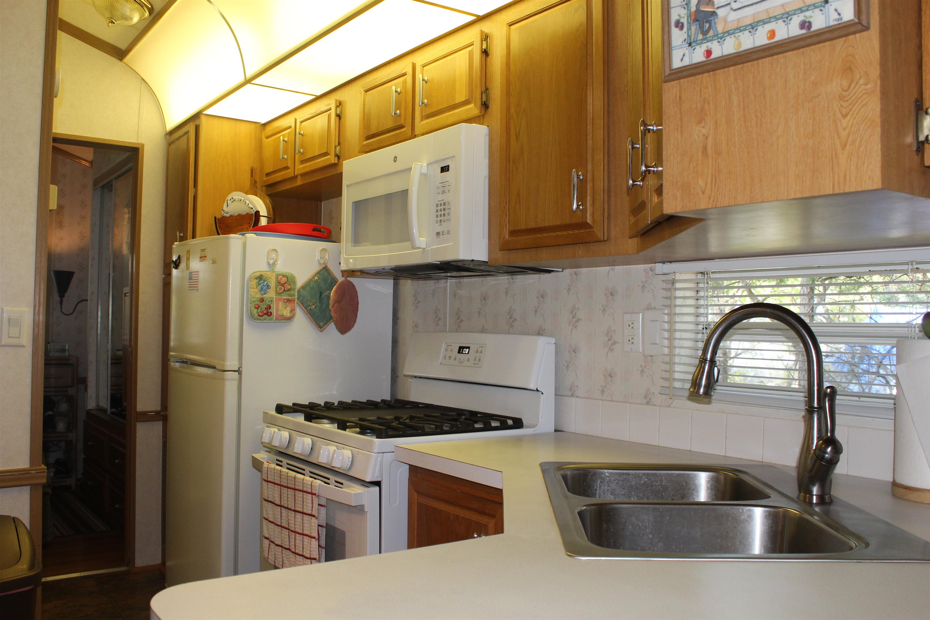 18 Mourning Dove Lane Unit: 1