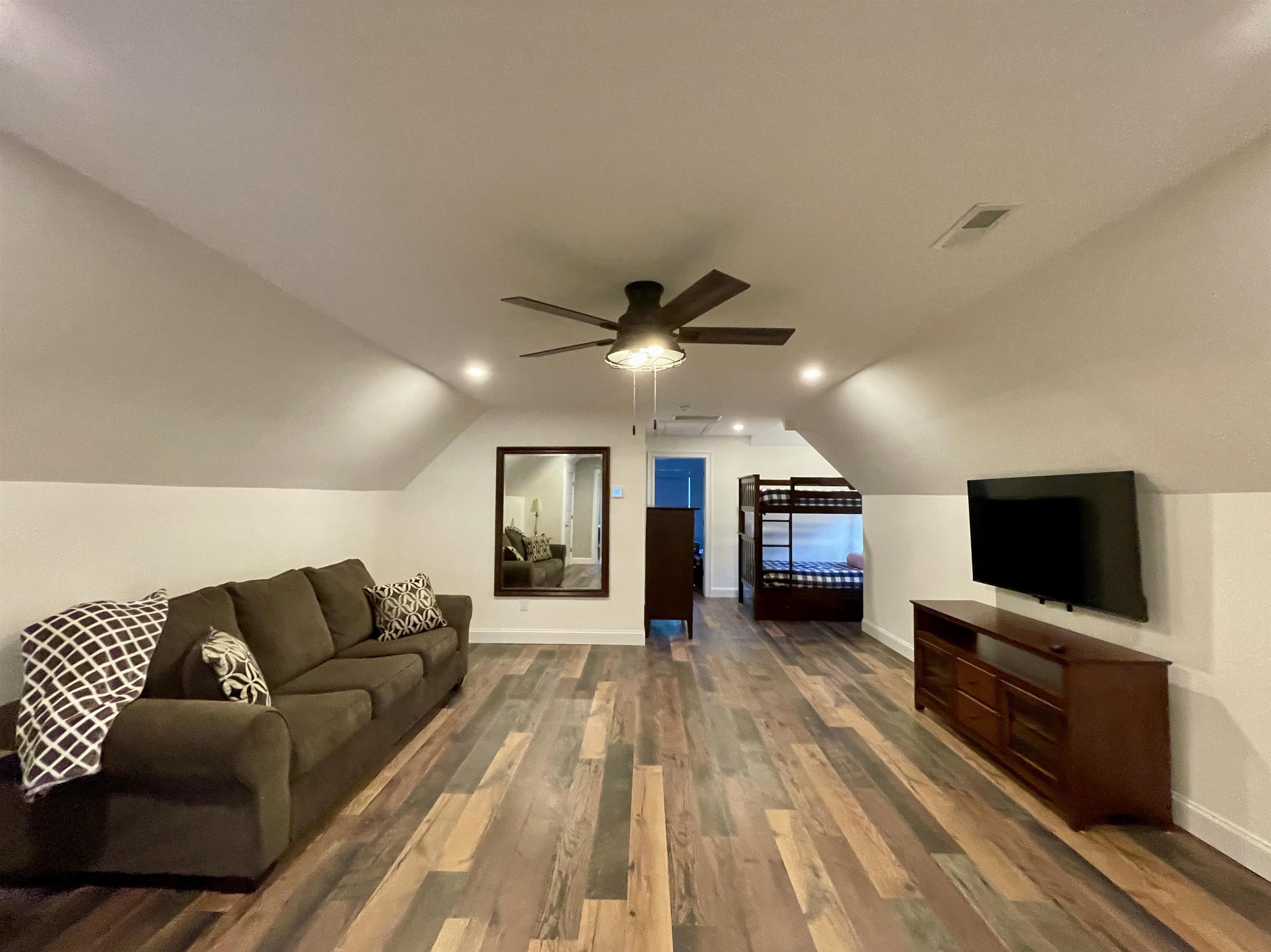 3 Quail Road